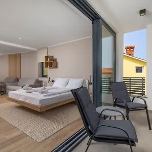  Apartman Belinda With Balcony